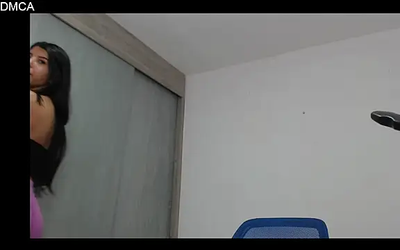 Jade-66 online show from October 5, 2025, 11:39 pm