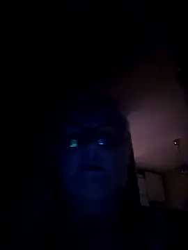 NieMaJazdyBezGwiazdy7883 online show from November 26, 2025, 9:37 pm