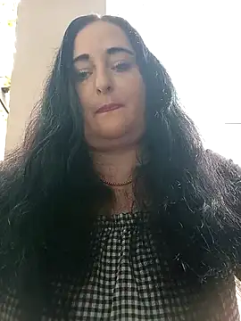 Bella 862 online show from October 18, 2025, 3:14 pm