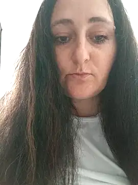 Snapshot of Bella_862 chatting on June 2, 2026, 9:42 am Bella 862 online show from June 2, 2026, 9:42 am