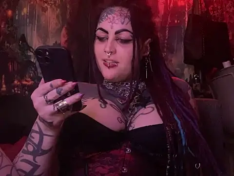 Snapshot of nyxvelon chatting on November 16, 2025, 10:13 pm nyxvelon online show from November 16, 2025, 10:13 pm