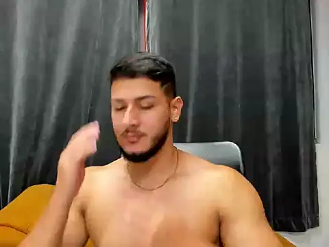 Snapshot of jasonshaw25 chatting on December 16, 2025, 5:50 pm jasonshaw25 online show from December 16, 2025, 5:50 pm