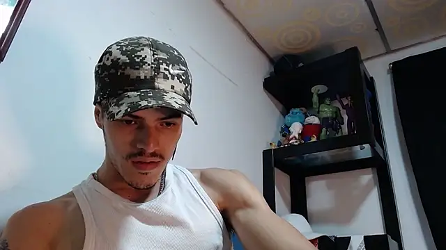 imsammytop online show from November 4, 2025, 1:04 pm