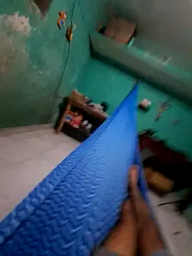 Snapshot of Neilhot98 chatting on November 14, 2025, 7:01 am Neilhot98 online show from November 14, 2025, 7:01 am