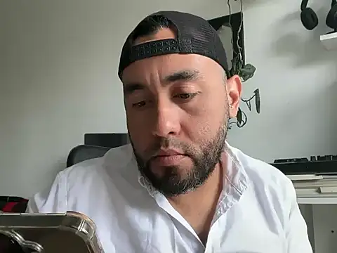 Domfetishx online show from November 6, 2025, 4:44 pm