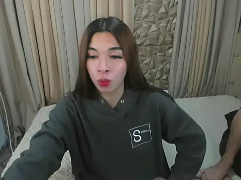 Yourdreamgoddess online show from April 14, 2026, 6:40 am