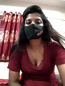 Snapshot of Queen-Any chatting on November 1, 2025, 5:29 pm Queen-Any online show from November 1, 2025, 5:29 pm