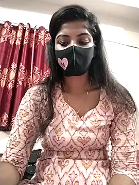 Snapshot of Queen-Any chatting on November 14, 2025, 8:34 pm Queen-Any online show from November 14, 2025, 8:34 pm