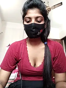 Snapshot of Queen-Any chatting on November 4, 2025, 5:00 am Queen-Any online show from November 4, 2025, 5:00 am