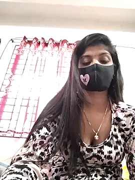 Snapshot of Queen-Any chatting on November 12, 2025, 2:48 am Queen-Any online show from November 12, 2025, 2:48 am