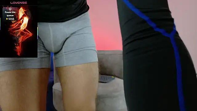 angel kyrozz online show from February 23, 2026, 7:03 pm