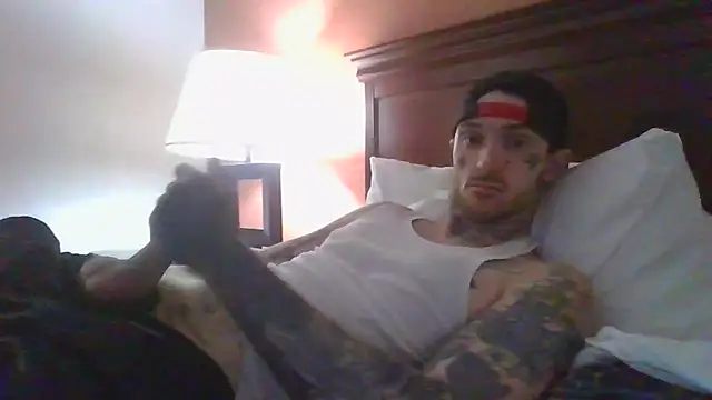 SWAGGDaddy93 online show from December 19, 2025, 9:28 pm