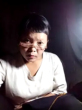 sumaybae online show from November 9, 2025, 2:04 am