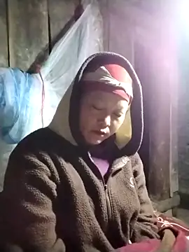 sumaybae online show from November 28, 2025, 8:42 pm