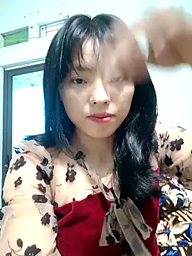 Snapshot of Genie_tin chatting on November 1, 2025, 3:46 am Genie tin online show from November 1, 2025, 3:46 am