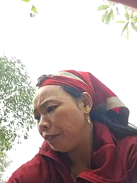 Snapshot of miomio-12 chatting on November 6, 2025, 12:47 am miomio-12 online show from November 6, 2025, 12:47 am