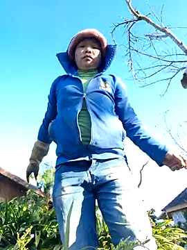 Snapshot of miomio-12 chatting on November 28, 2025, 12:55 am miomio-12 online show from November 28, 2025, 12:55 am