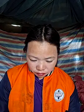 miomio-12 online show from March 17, 2026, 1:30 am