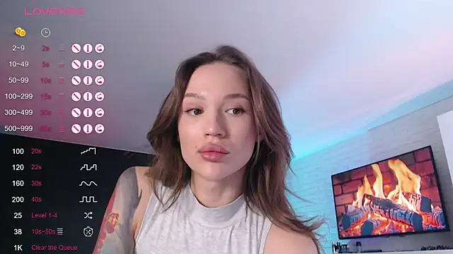 Jade Lumin online show from October 27, 2025, 10:27 am