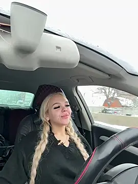 Snapshot of Daisy_Abby03 chatting on February 2, 2026, 7:07 am Daisy Abby03 online show from February 2, 2026, 7:07 am