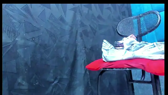 dirtybig cock22 online show from November 24, 2025, 3:06 am