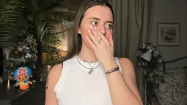 ThelmaJusto online show from January 10, 2026, 3:29 pm