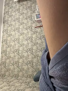 Snapshot of Edo1797 chatting on December 18, 2025, 3:27 pm Edo1797 online show from December 18, 2025, 3:27 pm