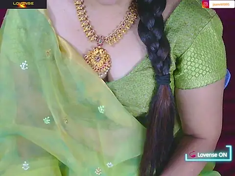 Snapshot of traditional_Jaanvi chatting on May 13, 2026, 12:50 am traditional Jaanvi online show from May 13, 2026, 12:50 am