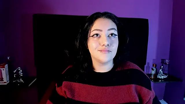 SabbathSinclair online show from December 5, 2025, 11:42 am