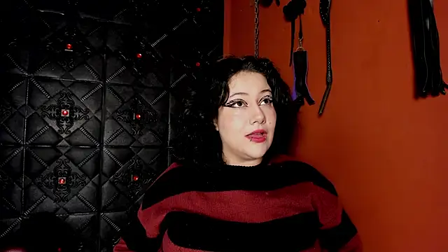 SabbathSinclair online show from October 25, 2025, 11:53 am