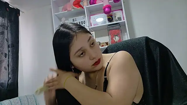 Snapshot of KOREN_JALAA chatting on June 25, 2026, 4:34 pm KOREN JALAA online show from June 25, 2026, 4:34 pm
