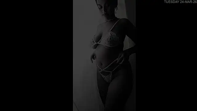 Keyli sweet online show from March 24, 2026, 1:33 pm