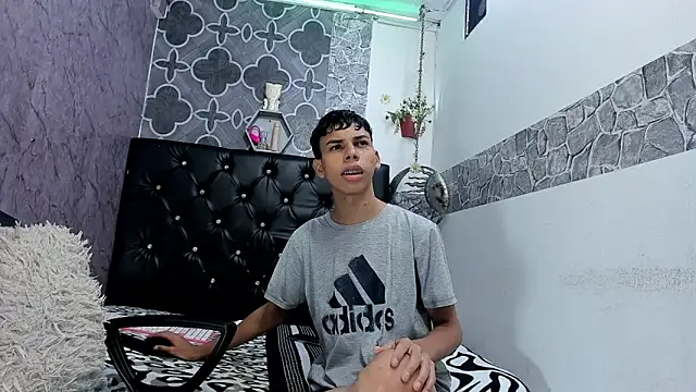 Snapshot of sexyboys_cutex18 chatting on March 24, 2026, 5:40 am sexyboys cutex18 online show from March 24, 2026, 5:40 am