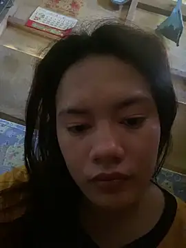 Snapshot of Babygurl22 chatting on October 14, 2025, 4:35 am Babygurl22 online show from October 14, 2025, 4:35 am