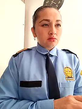 Snapshot of Nata-A77 chatting on November 13, 2025, 1:04 pm Nata-A77 online show from November 13, 2025, 1:04 pm