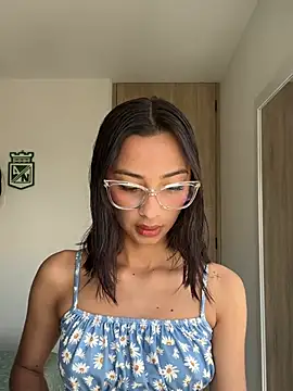 Snapshot of lena_martinn chatting on May 12, 2026, 7:42 pm lena martinn online show from May 12, 2026, 7:42 pm