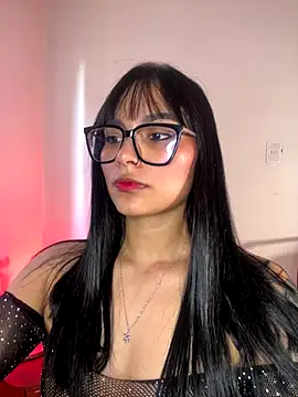 AlannaDollx online show from October 15, 2025, 1:08 pm