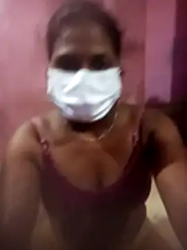 Snapshot of Eswar77 chatting on November 15, 2025, 6:28 am Eswar77 online show from November 15, 2025, 6:28 am