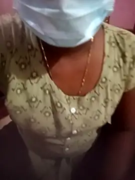 Snapshot of Eswar77 chatting on November 11, 2025, 4:57 pm Eswar77 online show from November 11, 2025, 4:57 pm