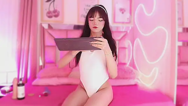 Snapshot of Nefera_Noxx chatting on December 23, 2025, 3:50 am Nefera Noxx online show from December 23, 2025, 3:50 am