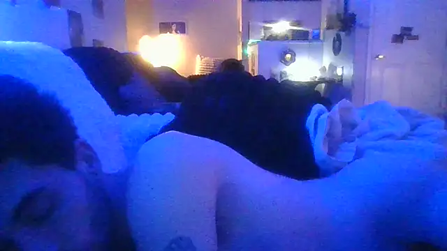 nvthvn555 online show from October 9, 2025, 3:51 am