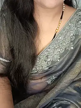 Snapshot of Rashmi_011 chatting on July 24, 2026, 12:50 am Rashmi 011 online show from July 24, 2026, 12:50 am
