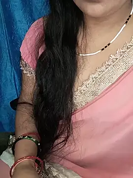 Snapshot of Rashmi_011 chatting on July 6, 2026, 12:28 am Rashmi 011 online show from July 6, 2026, 12:28 am