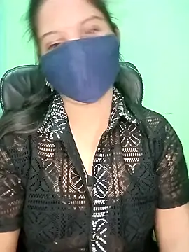 Snapshot of Rashmi_011 chatting on January 13, 2026, 11:41 pm Rashmi 011 online show from January 13, 2026, 11:41 pm