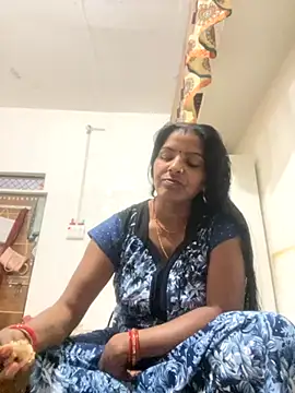 Sapnahot34 online show from November 30, 2025, 6:14 am