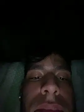 Snapshot of sertsikici20cm__ chatting on October 27, 2025, 9:38 pm sertsikici20cm online show from October 27, 2025, 9:38 pm