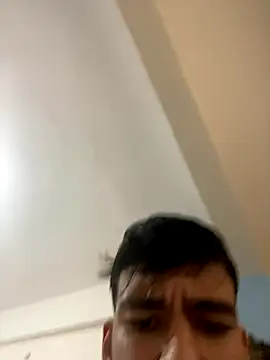 Snapshot of sertsikici20cm__ chatting on November 9, 2025, 8:29 am sertsikici20cm online show from November 9, 2025, 8:29 am