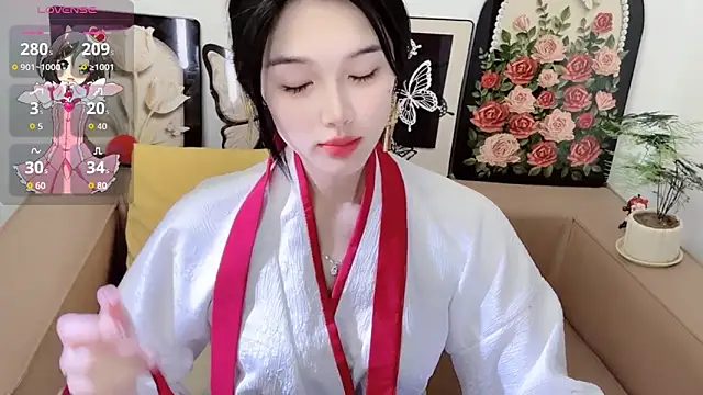 Snapshot of T-TeaR chatting on May 21, 2026, 2:09 am T-TeaR online show from May 21, 2026, 2:09 am