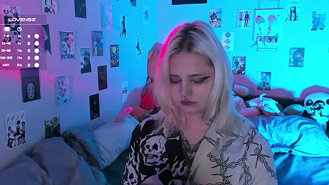 bixxxiz online show from November 23, 2025, 1:32 pm