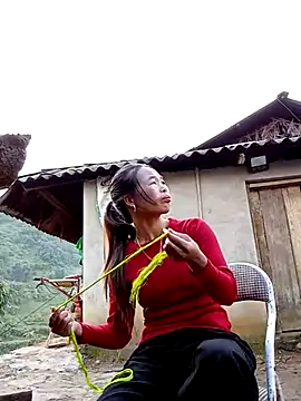 chieu xinh online show from October 15, 2025, 1:04 am